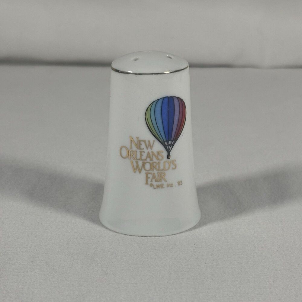 1984 New Orleans World’s Fair Ceramic Salt Shaker Hot Air Balloon Vintage